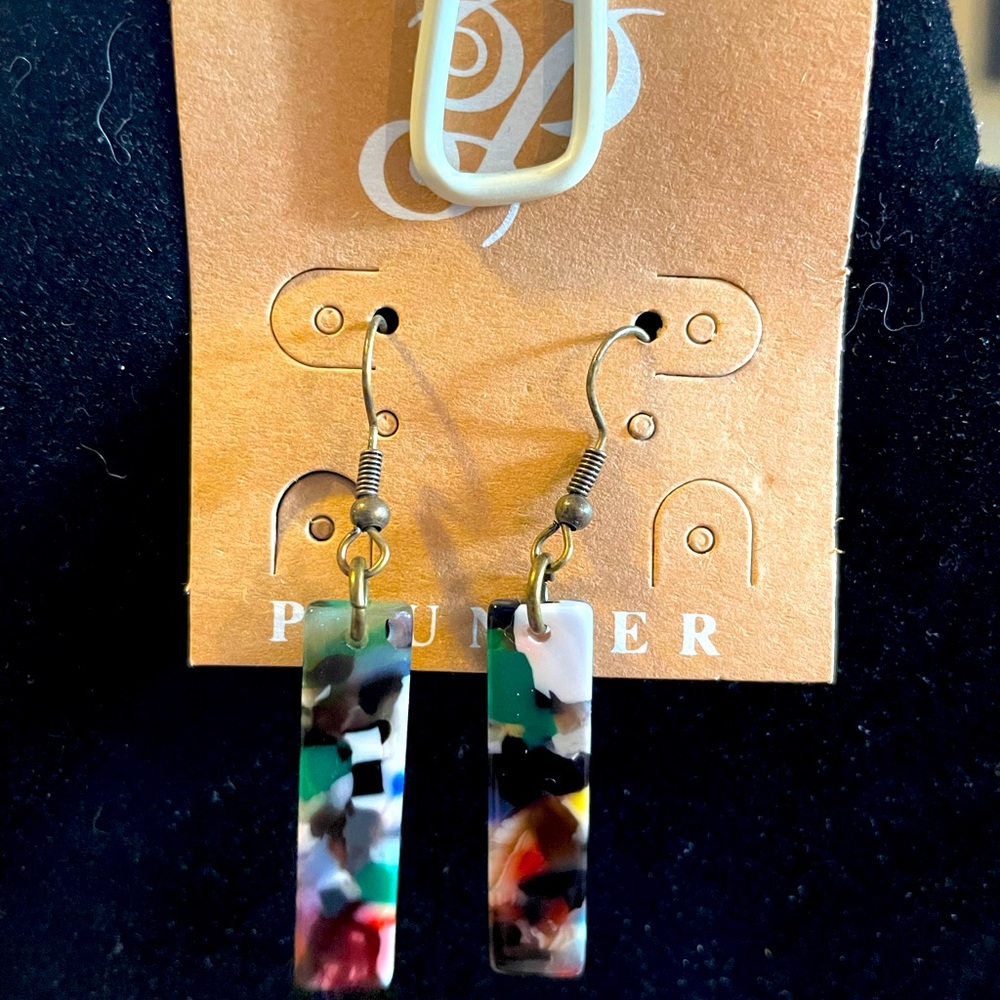 Plunder multi color earrings